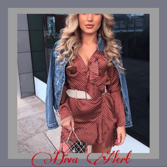 Dollhouse Dress Shop Dresses & Skirts - Diva Alert - Polka Dot Satin Long Sleeve Dress